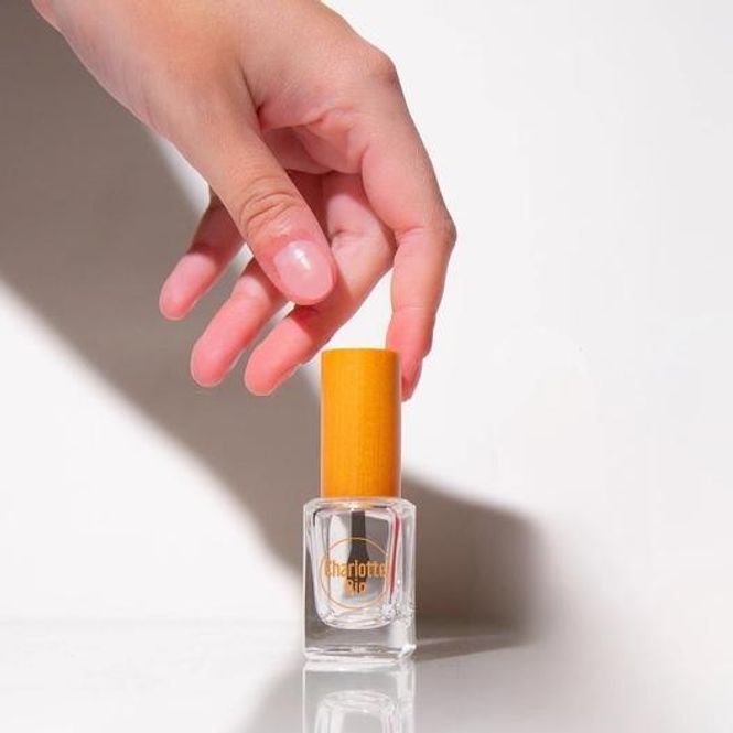 Hovedbilde Vegan Nail Polish Base