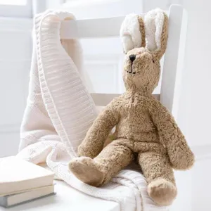 Kosebamser og kosedyr uten plast, av økologisk bomull og naturmaterialer, håndlaget i Tyskland.